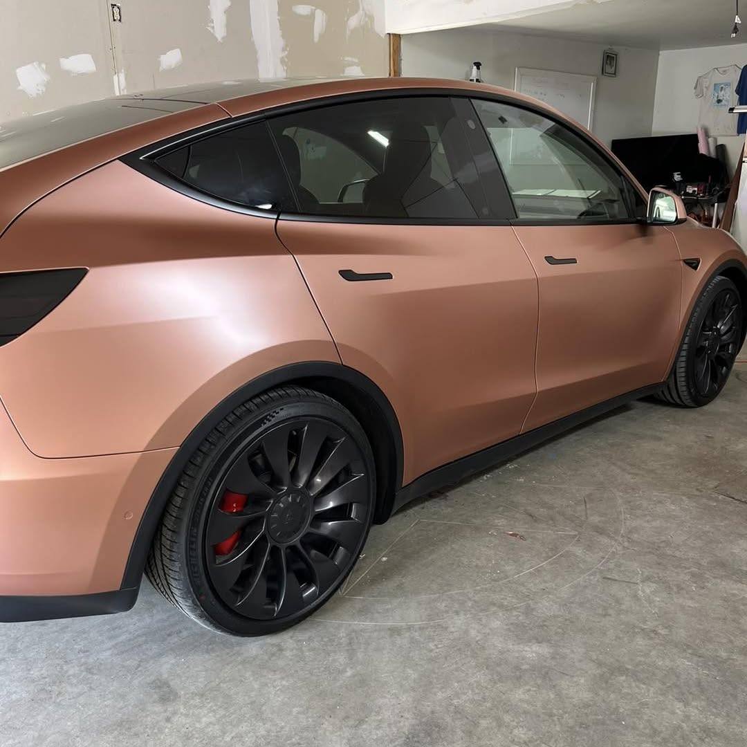 Rose-gold wrap side profile