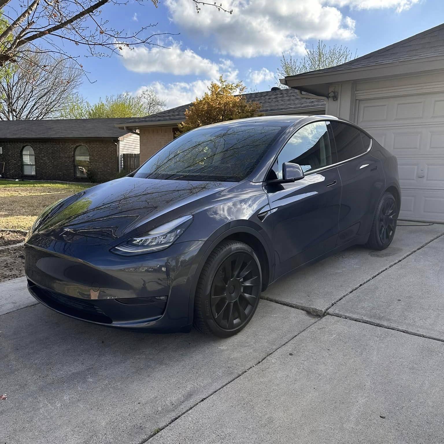 Detailed Model Y in driveway